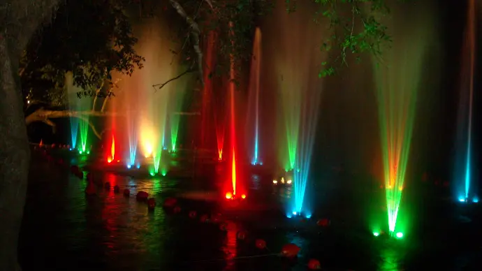 Illuminazione LED di qualità per villaggi turistici Congo