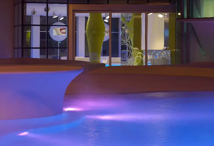 Illuminazione Facciata Esterna con effetti luminosi per creare ambienti rilassanti