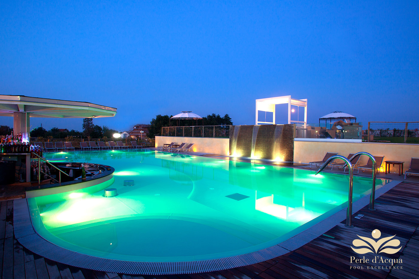 Trasformatori toroidali per illuminazione da esterno e piscine tector Trasformatori toroidali per illuminazione da esterno e piscine tector